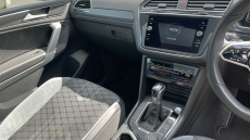 Volkswagen Tiguan 2.0 TDI 200 4Motion R-Line 5dr DSG Diesel Estate